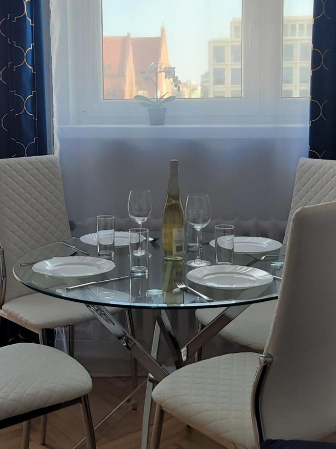 Lovely Flat In Heart Of Wroclaw Exterior photo